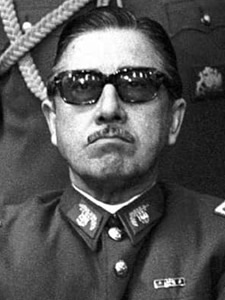 Retrato Augusto José Ramón Pinochet Ugarte