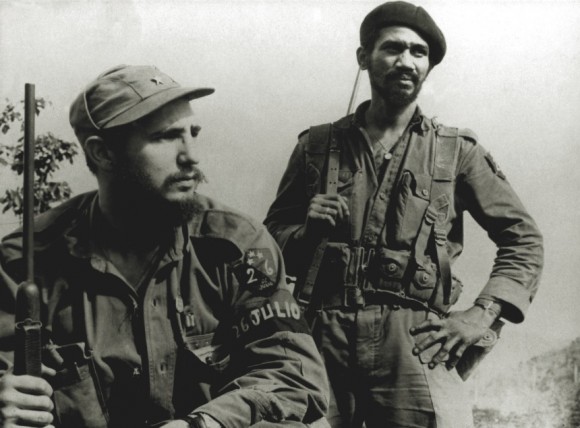 Fidel e o comandante Juan Almeida Bosque.