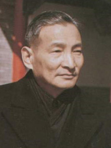 Retrato Chen Yun