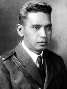 Retrato Maximiliano Hernández Martínez