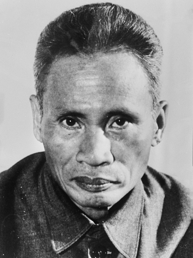Retrato Phạm Văn Đồng