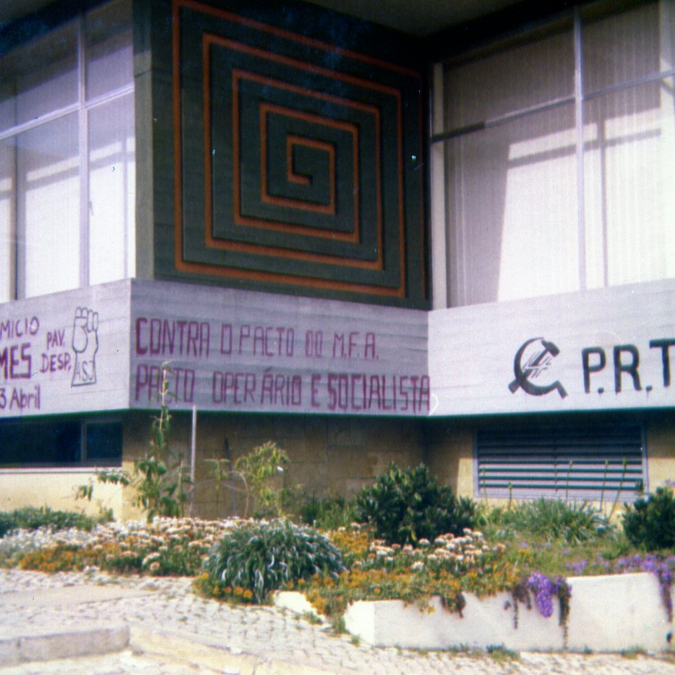 32